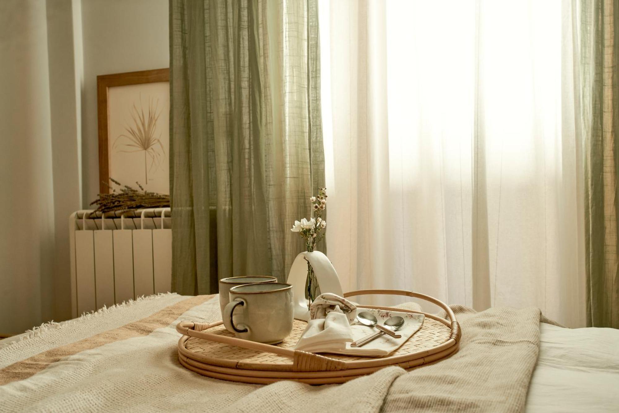 - Con Terraza A 1 Minuto De La Plaza Mayor Apartment *